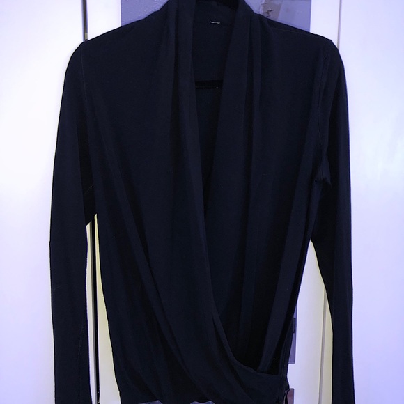 lululemon athletica Tops - Sz 6 Lulu lemon wrap shirt